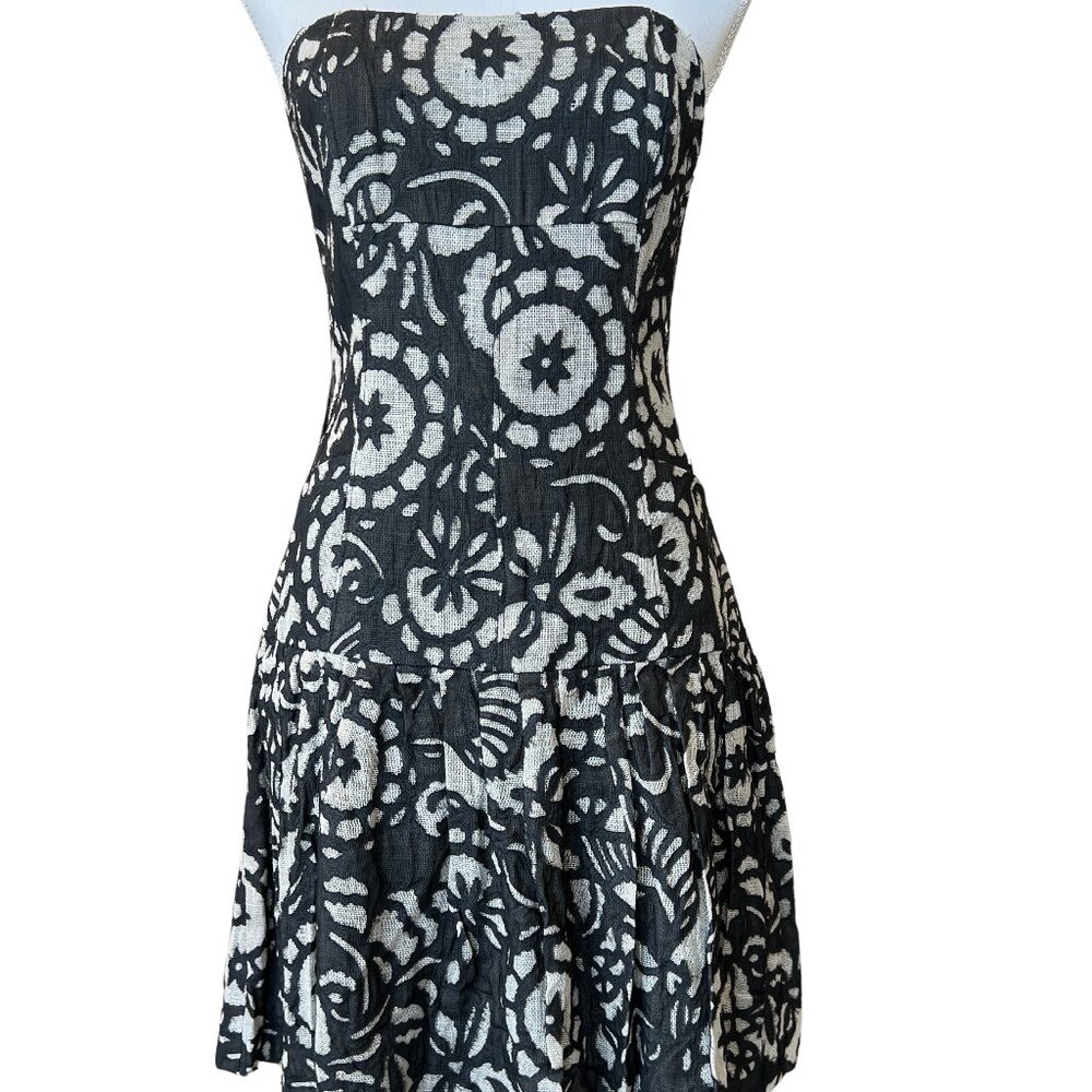 DVF Diane Von Furstenberg “Tam Tam” Black Cream Linen Strapless Dress